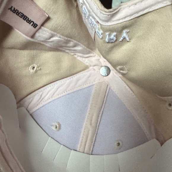 Burberry Light Pink Cap with Gold Buckle - Picture 2 of 7
